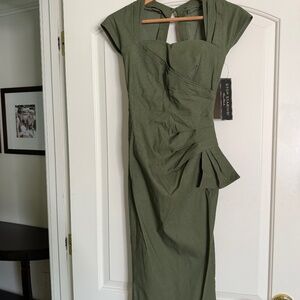 Stop Staring Olive green vintage style screen glamour in Size S w/ tags